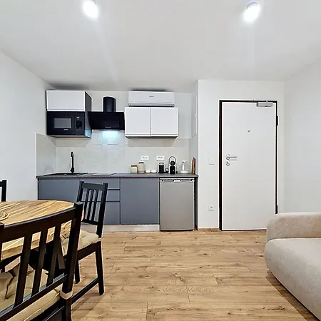 Dalmatica-1 By Interhome